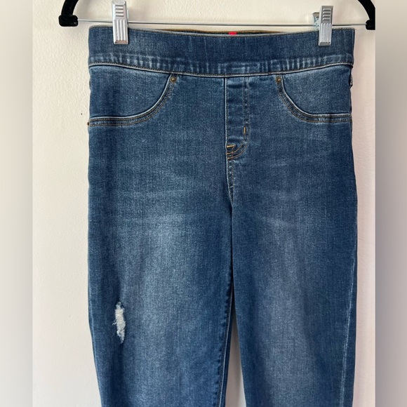 SPANX Distressed Denim Raw Hem Skinny Ankle Length Pull-On Jeans Size Small - Picture 4 of 10